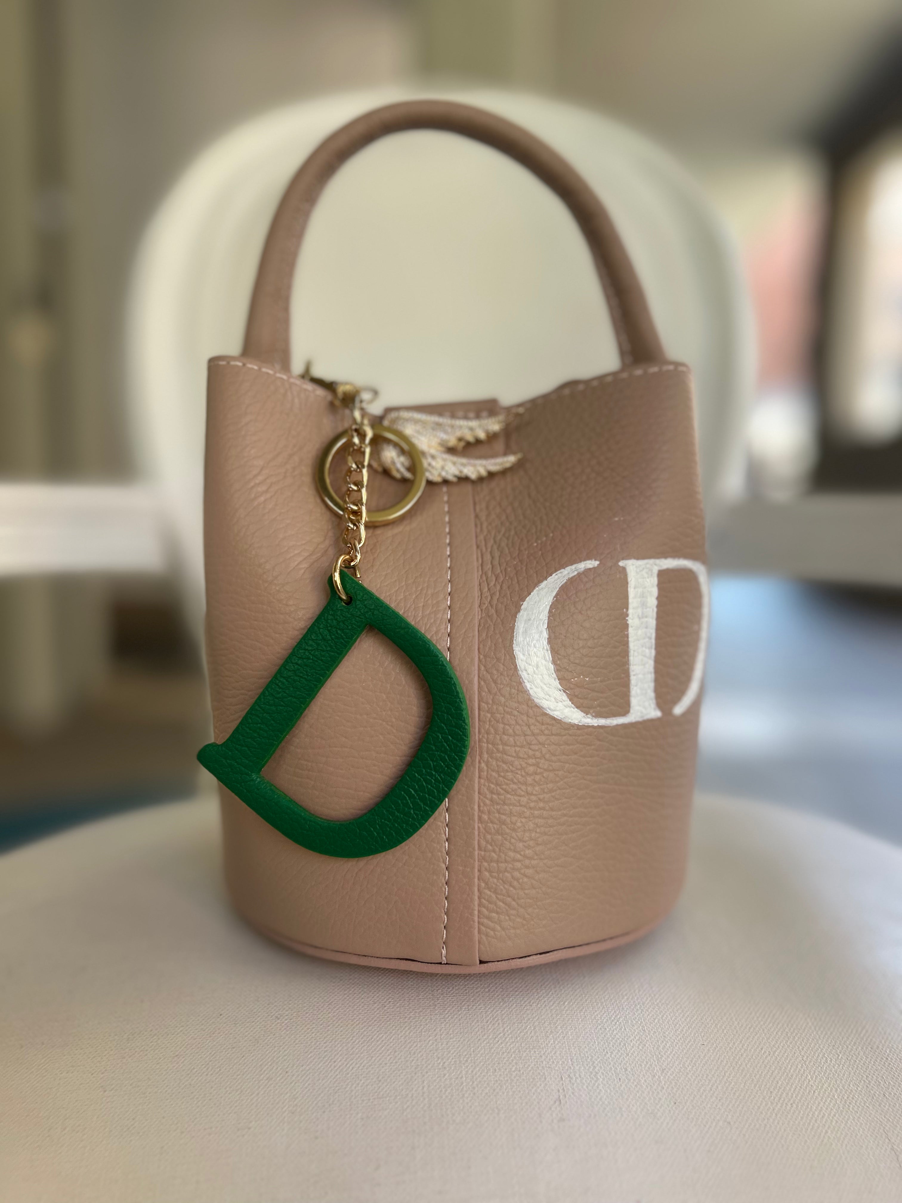 Borsa Nina
